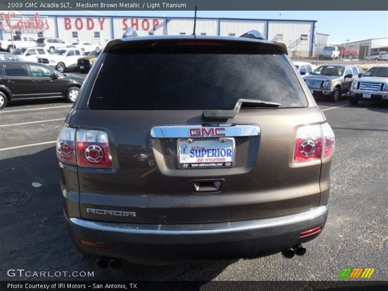 Medium Brown Metallic / Light Titanium 2009 GMC Acadia SLT