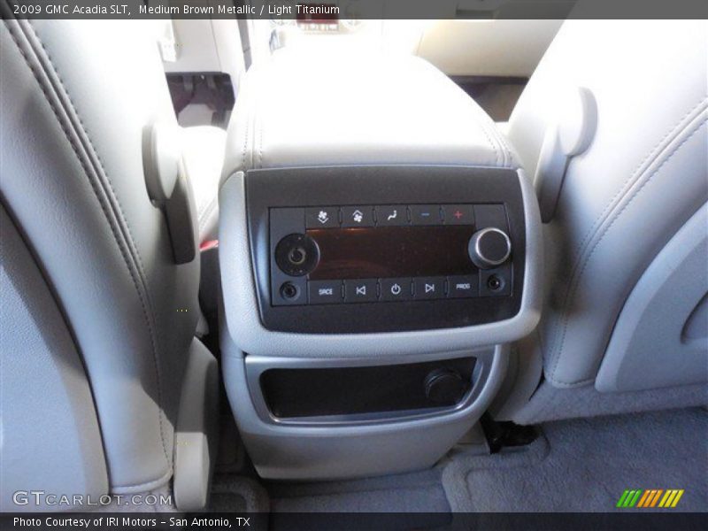 Medium Brown Metallic / Light Titanium 2009 GMC Acadia SLT