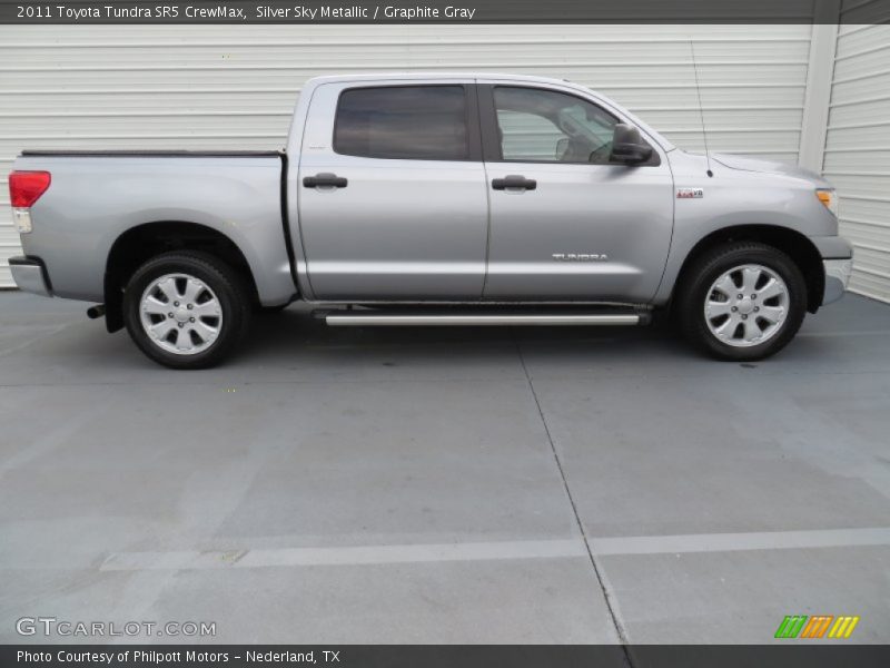 Silver Sky Metallic / Graphite Gray 2011 Toyota Tundra SR5 CrewMax