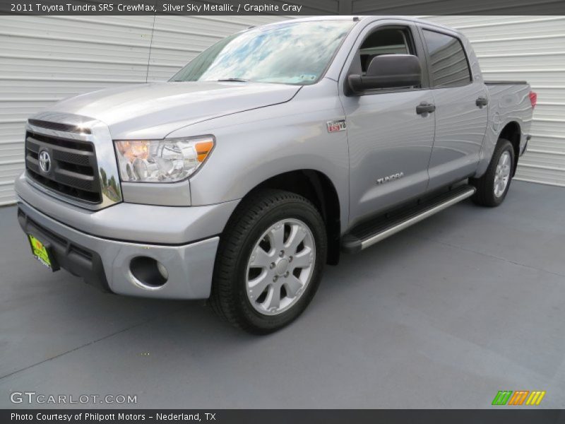 Silver Sky Metallic / Graphite Gray 2011 Toyota Tundra SR5 CrewMax