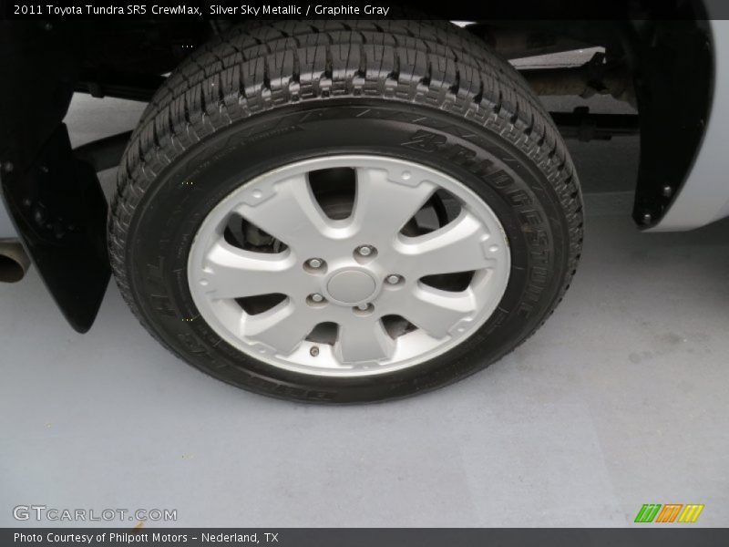 Silver Sky Metallic / Graphite Gray 2011 Toyota Tundra SR5 CrewMax
