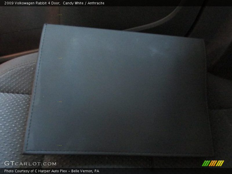 Candy White / Anthracite 2009 Volkswagen Rabbit 4 Door