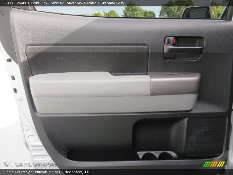 Silver Sky Metallic / Graphite Gray 2011 Toyota Tundra SR5 CrewMax