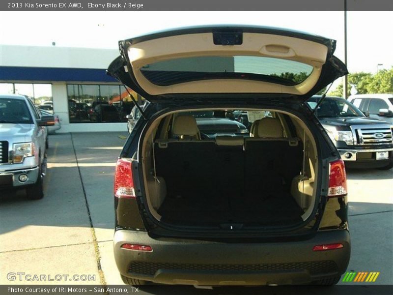 Ebony Black / Beige 2013 Kia Sorento EX AWD