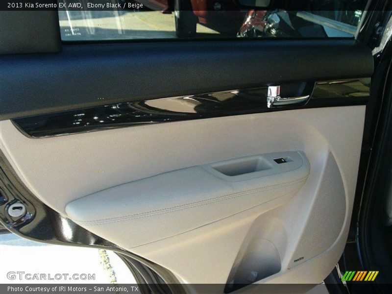 Ebony Black / Beige 2013 Kia Sorento EX AWD