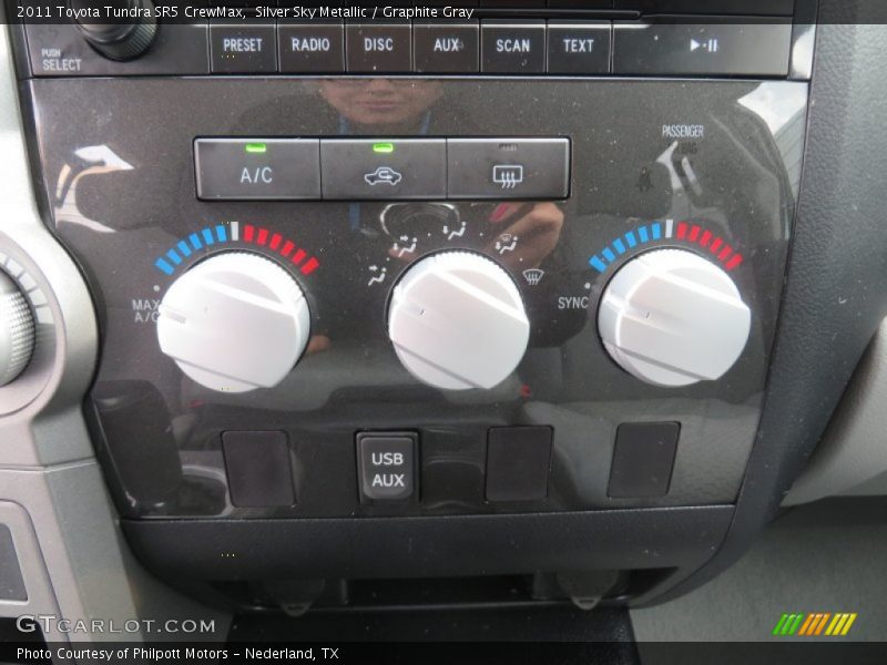 Silver Sky Metallic / Graphite Gray 2011 Toyota Tundra SR5 CrewMax