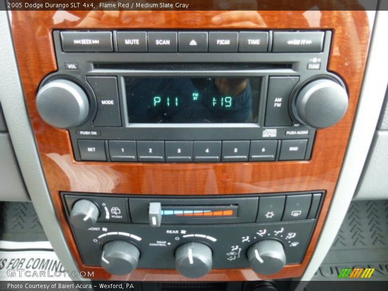 Flame Red / Medium Slate Gray 2005 Dodge Durango SLT 4x4