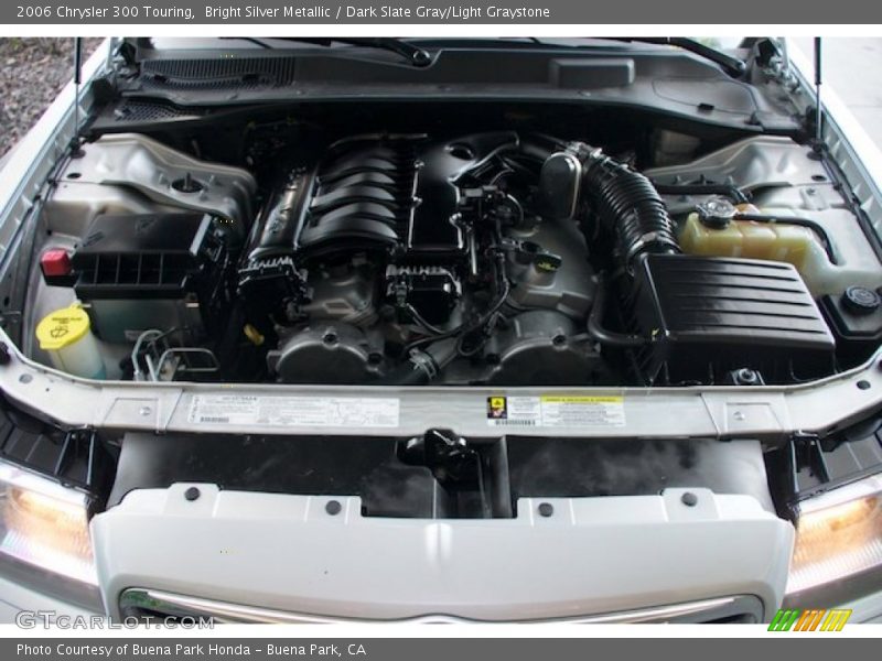 Bright Silver Metallic / Dark Slate Gray/Light Graystone 2006 Chrysler 300 Touring