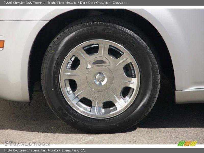 Bright Silver Metallic / Dark Slate Gray/Light Graystone 2006 Chrysler 300 Touring