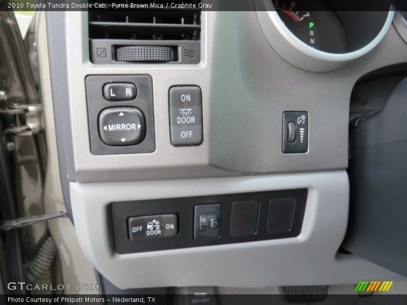 Pyrite Brown Mica / Graphite Gray 2010 Toyota Tundra Double Cab