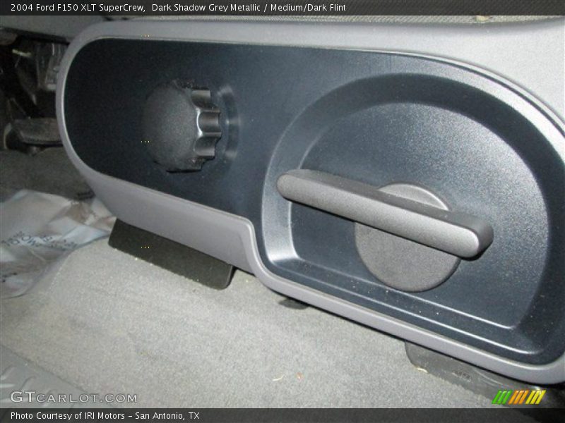 Dark Shadow Grey Metallic / Medium/Dark Flint 2004 Ford F150 XLT SuperCrew
