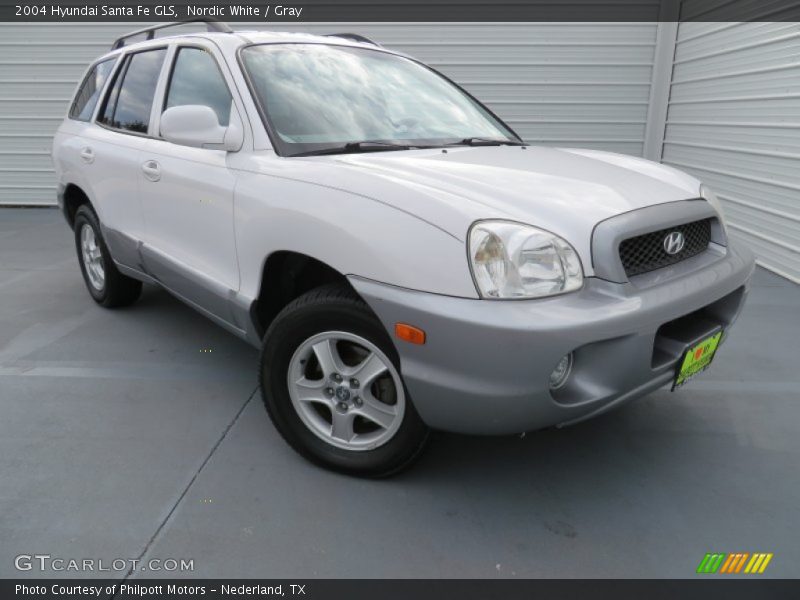 Nordic White / Gray 2004 Hyundai Santa Fe GLS