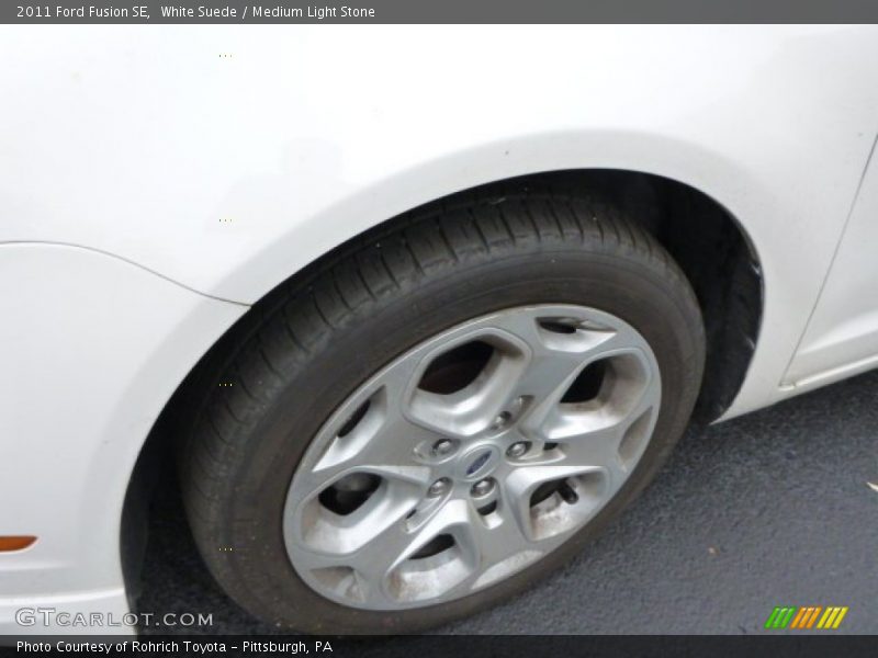 White Suede / Medium Light Stone 2011 Ford Fusion SE
