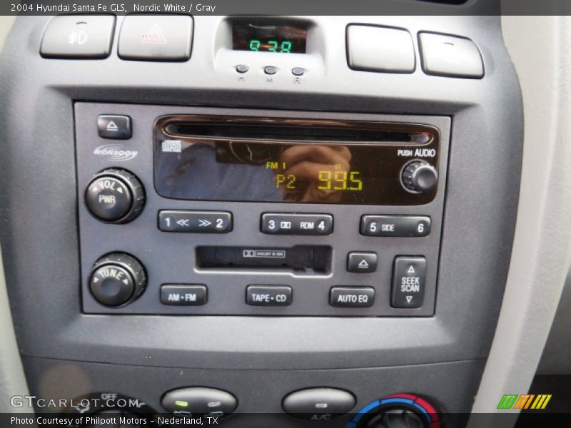 Nordic White / Gray 2004 Hyundai Santa Fe GLS