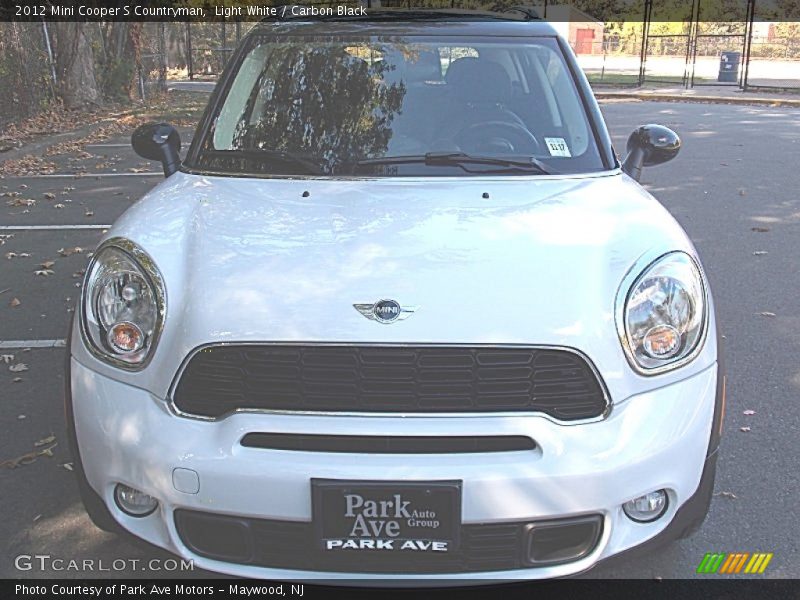 Light White / Carbon Black 2012 Mini Cooper S Countryman