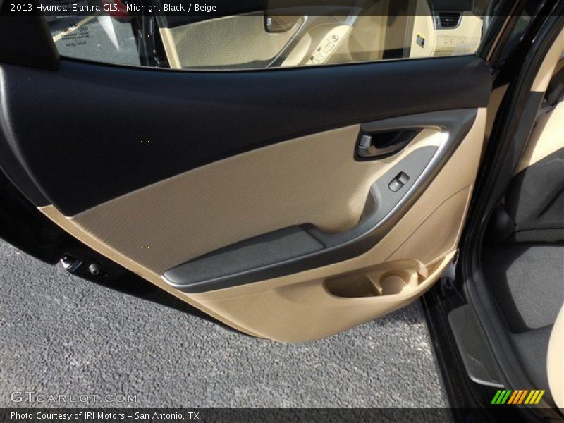 Midnight Black / Beige 2013 Hyundai Elantra GLS