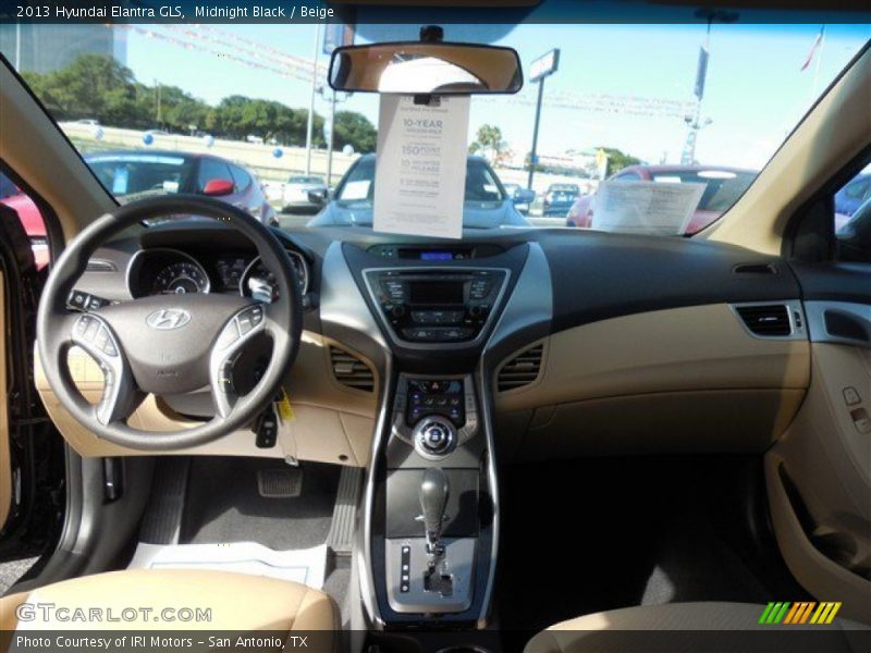 Midnight Black / Beige 2013 Hyundai Elantra GLS
