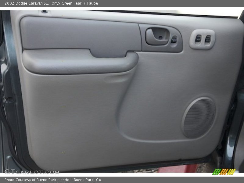 Onyx Green Pearl / Taupe 2002 Dodge Caravan SE