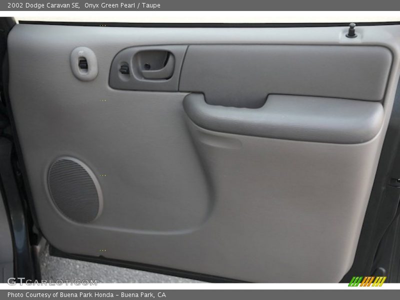Onyx Green Pearl / Taupe 2002 Dodge Caravan SE