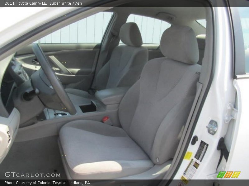 Super White / Ash 2011 Toyota Camry LE