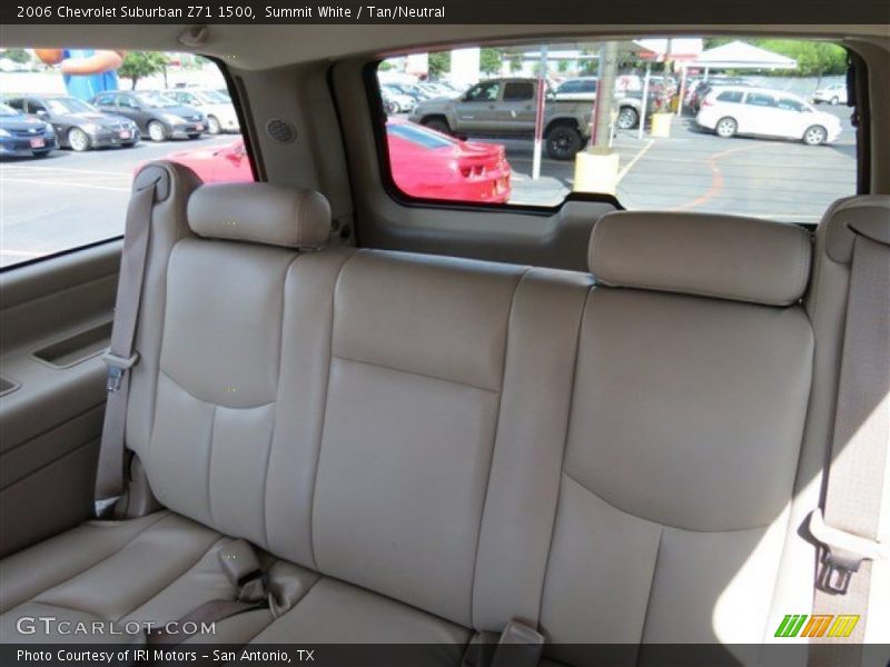 Summit White / Tan/Neutral 2006 Chevrolet Suburban Z71 1500