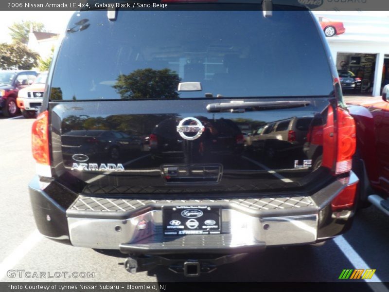 Galaxy Black / Sand Beige 2006 Nissan Armada LE 4x4
