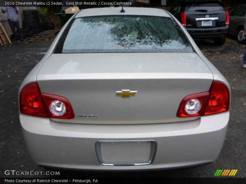 Gold Mist Metallic / Cocoa/Cashmere 2010 Chevrolet Malibu LS Sedan