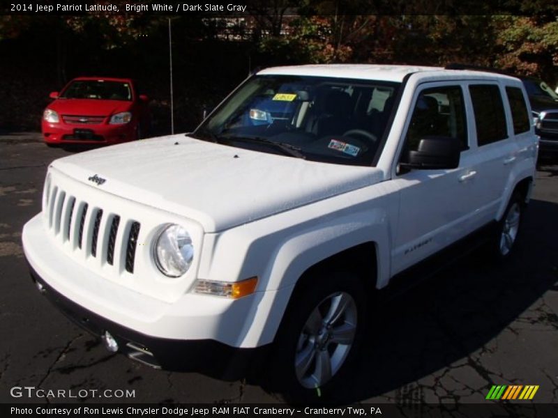 Bright White / Dark Slate Gray 2014 Jeep Patriot Latitude