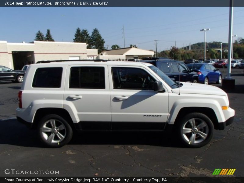 Bright White / Dark Slate Gray 2014 Jeep Patriot Latitude