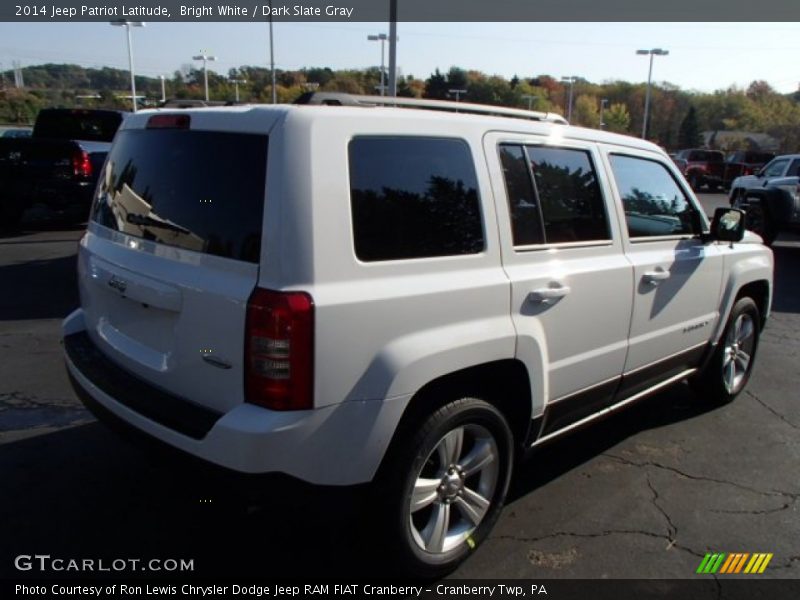 Bright White / Dark Slate Gray 2014 Jeep Patriot Latitude