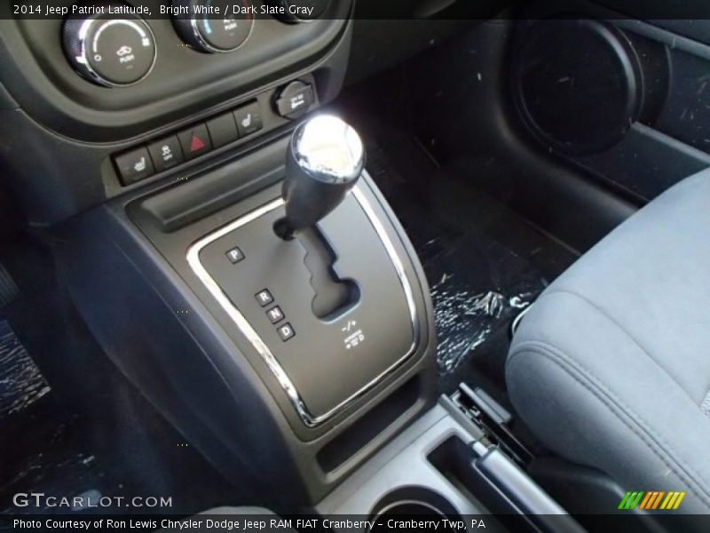 Bright White / Dark Slate Gray 2014 Jeep Patriot Latitude