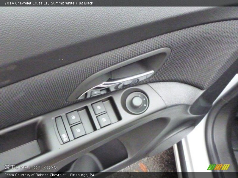 Summit White / Jet Black 2014 Chevrolet Cruze LT