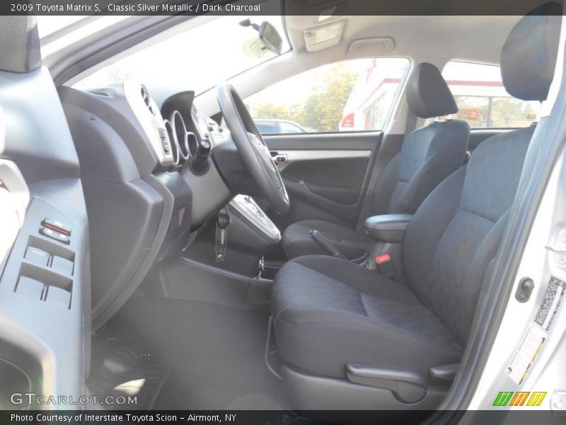 Classic Silver Metallic / Dark Charcoal 2009 Toyota Matrix S