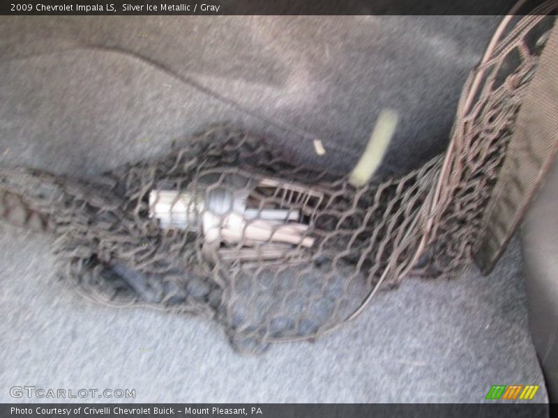 Silver Ice Metallic / Gray 2009 Chevrolet Impala LS