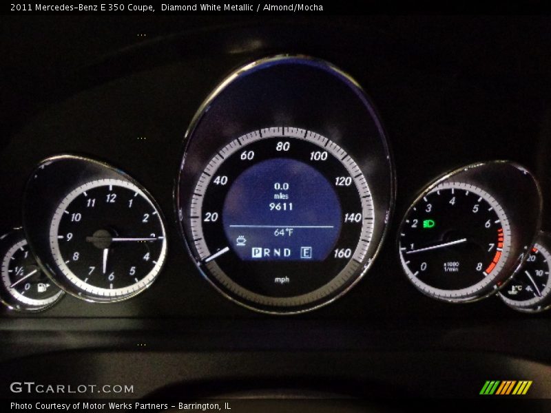 Diamond White Metallic / Almond/Mocha 2011 Mercedes-Benz E 350 Coupe