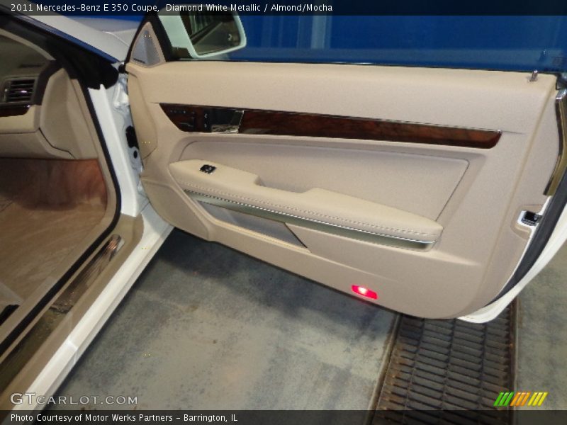 Diamond White Metallic / Almond/Mocha 2011 Mercedes-Benz E 350 Coupe