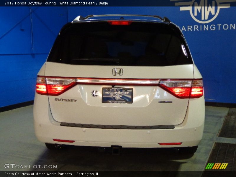 White Diamond Pearl / Beige 2012 Honda Odyssey Touring