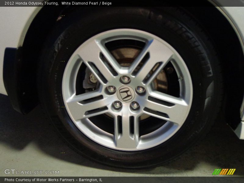 White Diamond Pearl / Beige 2012 Honda Odyssey Touring