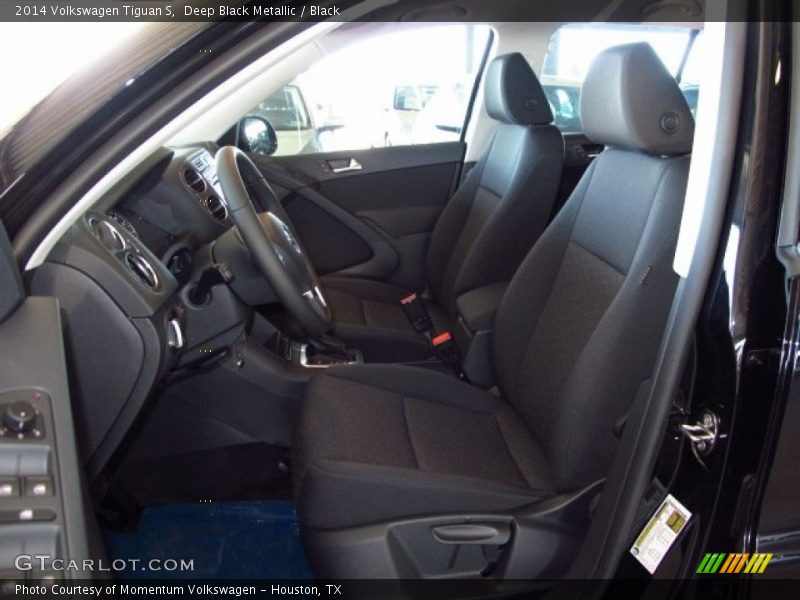 Deep Black Metallic / Black 2014 Volkswagen Tiguan S