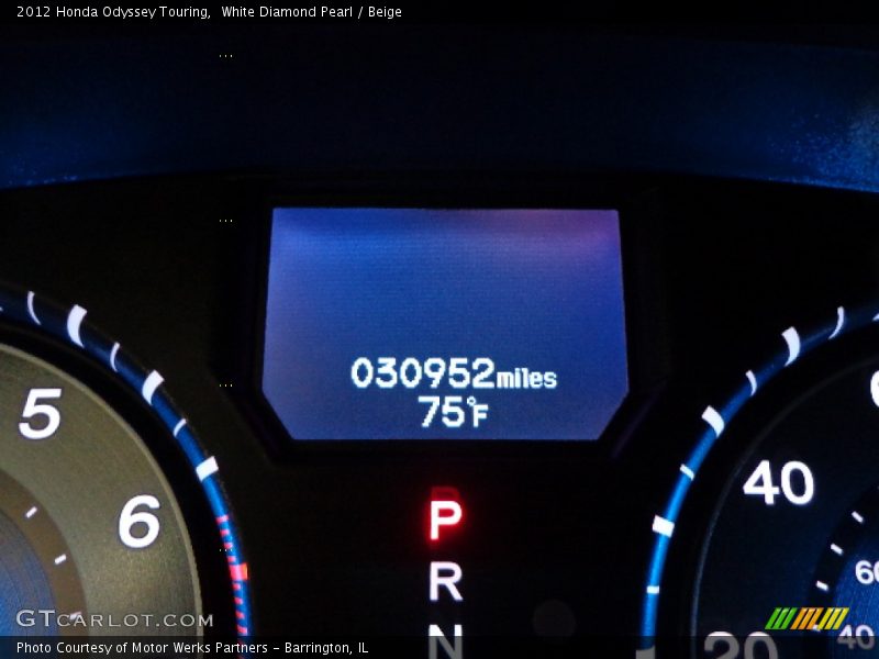 White Diamond Pearl / Beige 2012 Honda Odyssey Touring