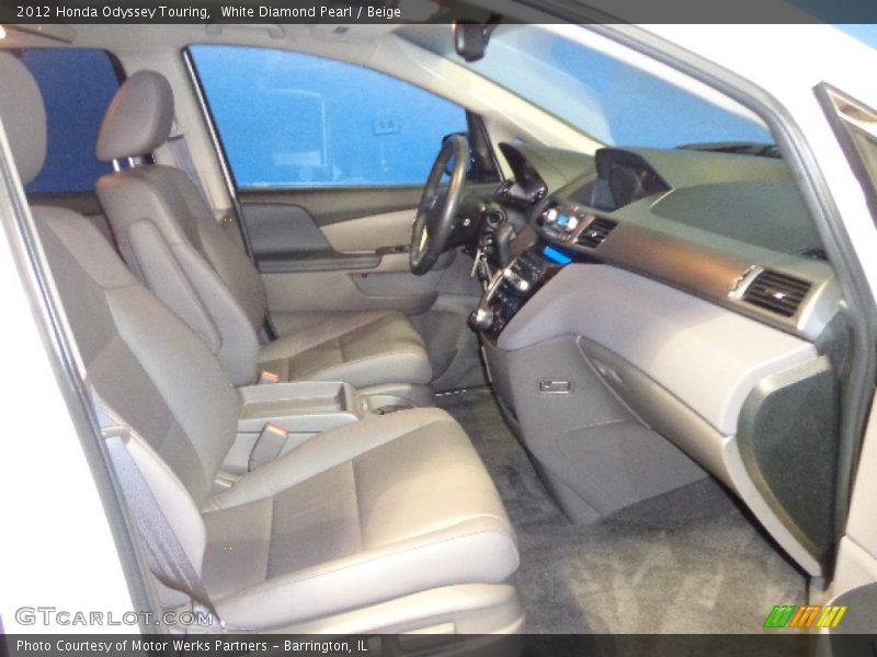 White Diamond Pearl / Beige 2012 Honda Odyssey Touring