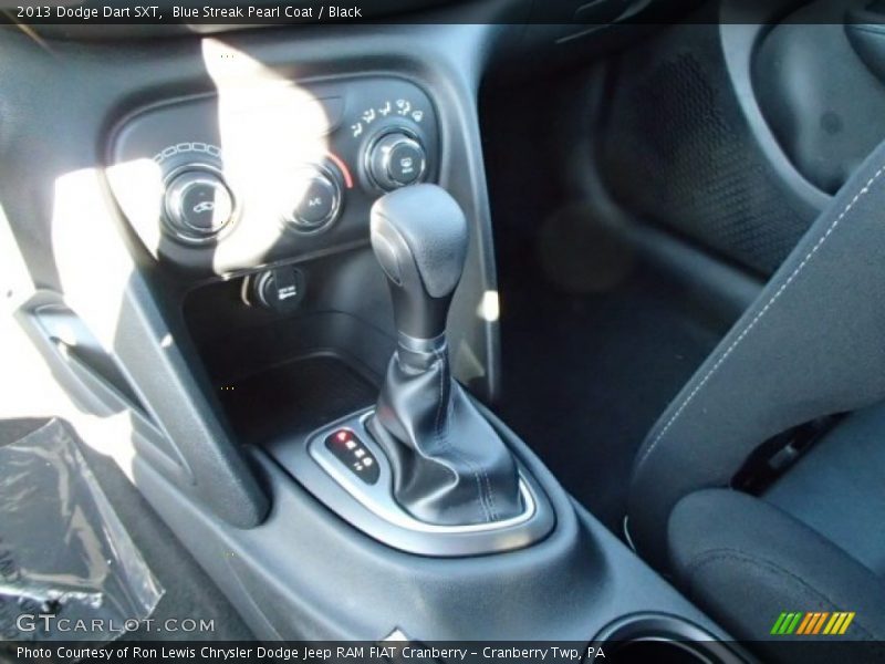 Blue Streak Pearl Coat / Black 2013 Dodge Dart SXT