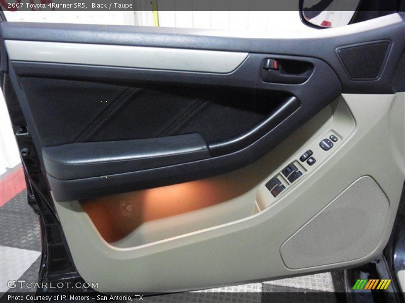 Black / Taupe 2007 Toyota 4Runner SR5