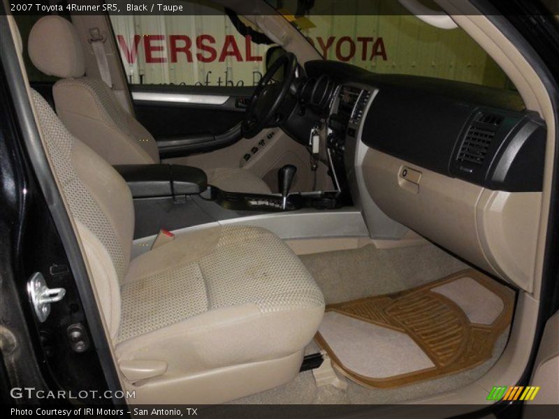 Black / Taupe 2007 Toyota 4Runner SR5