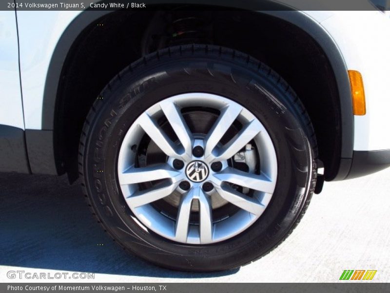 Candy White / Black 2014 Volkswagen Tiguan S