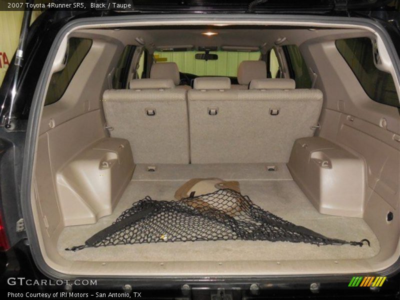 Black / Taupe 2007 Toyota 4Runner SR5
