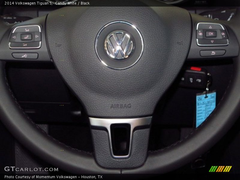 Candy White / Black 2014 Volkswagen Tiguan S