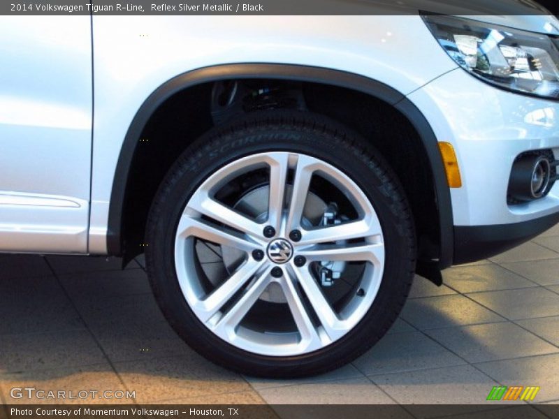 Reflex Silver Metallic / Black 2014 Volkswagen Tiguan R-Line