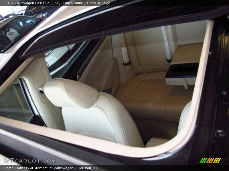 Candy White / Cornsilk Beige 2014 Volkswagen Passat 2.5L SE
