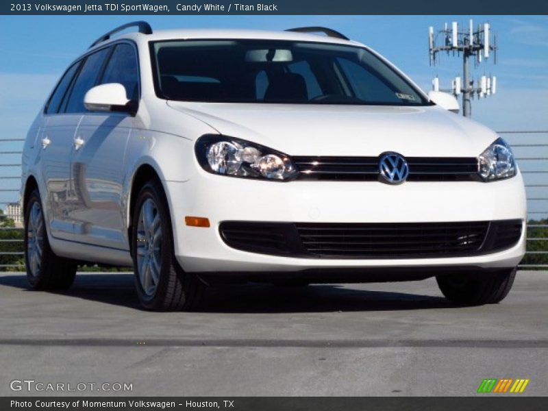 Candy White / Titan Black 2013 Volkswagen Jetta TDI SportWagen
